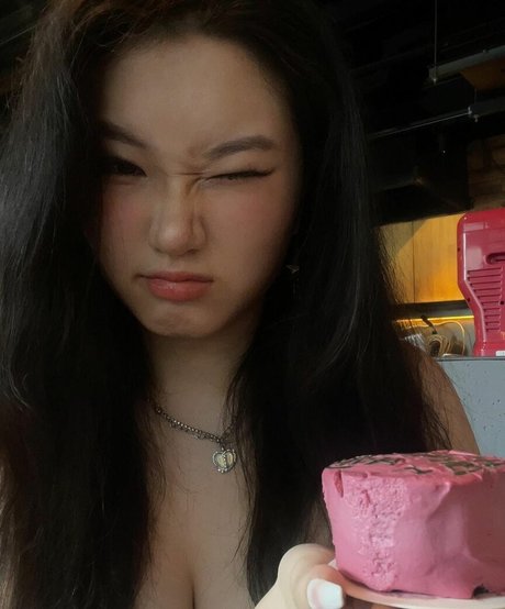 Vicki Mranrr model nudes picture