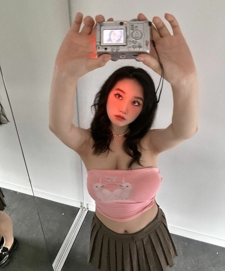 Vicki Mranrr star nice galleries