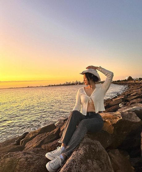 Vicki Mranrr top pornstar photos