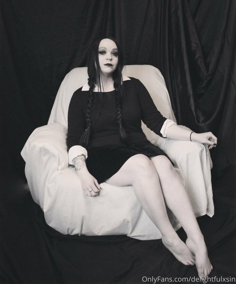 delightfulxsin model erotic picture