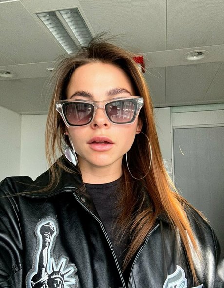 poly luna star image