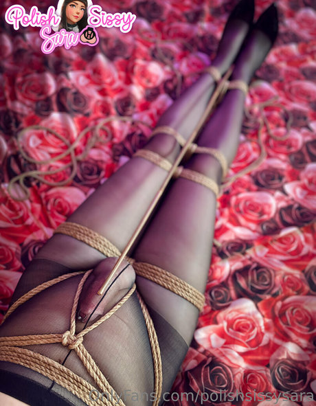 polishsissysara model erotic archive