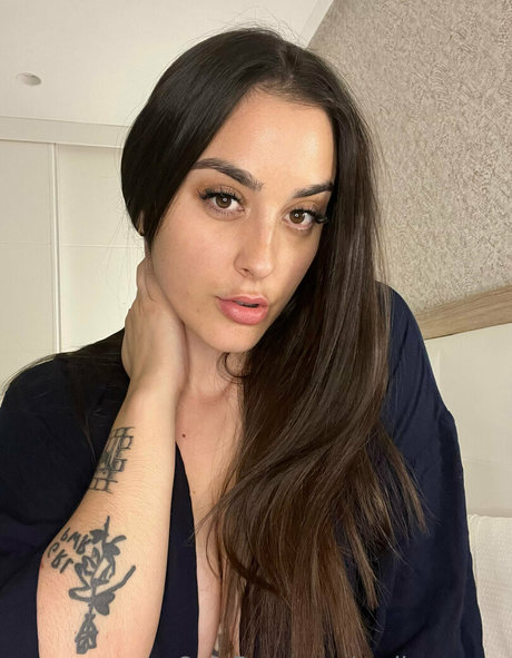 emilyevansx actress archive