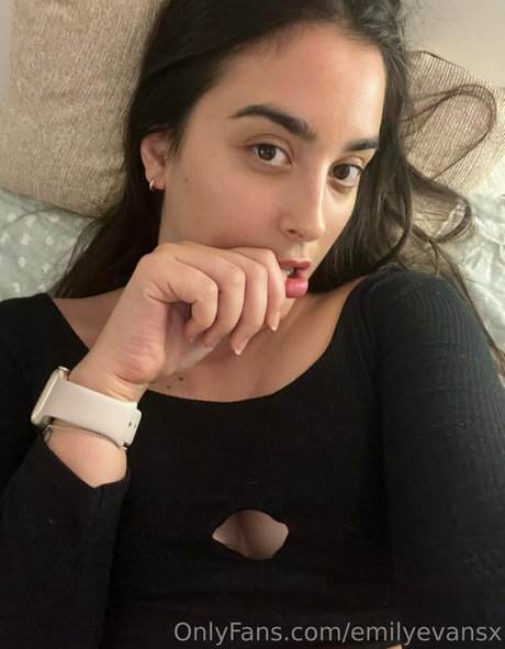 emilyevansx star pretty pictures