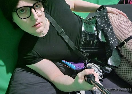 dvaboifree pornstar erotic image