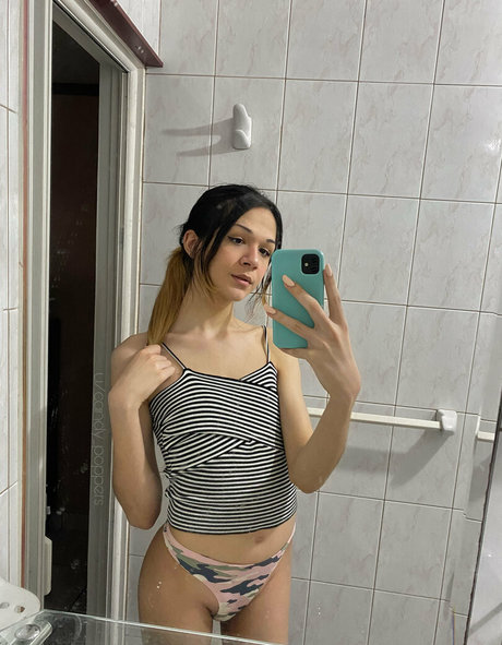 blondetrap001 perfect star img