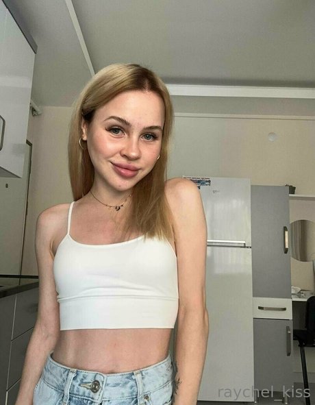 raychel kiss model naked pics