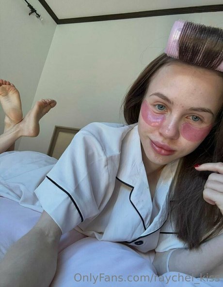 raychel kiss star high quality pics