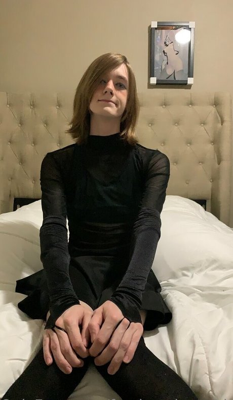 femboycherryblossom model best photo