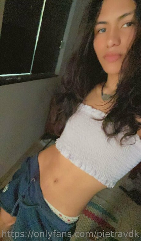 pietravdk naked actress pics