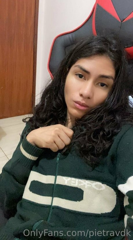 pietravdk model pics