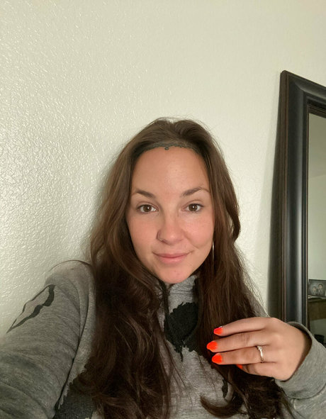 Corinasbooty hd model galleries