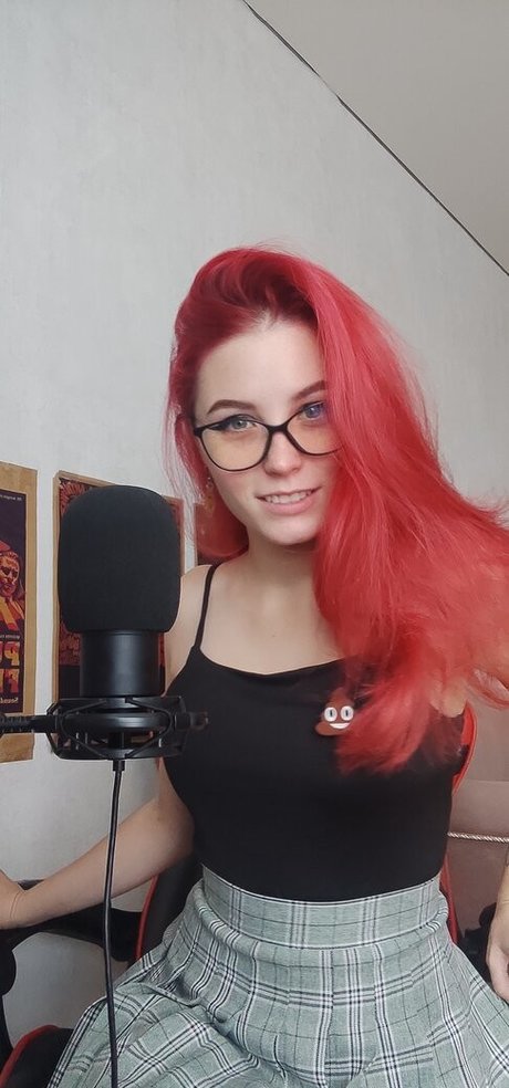 anastasiagost naked star picture