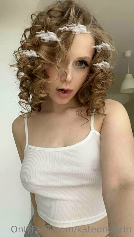 kateorkatrin pornographic model pic
