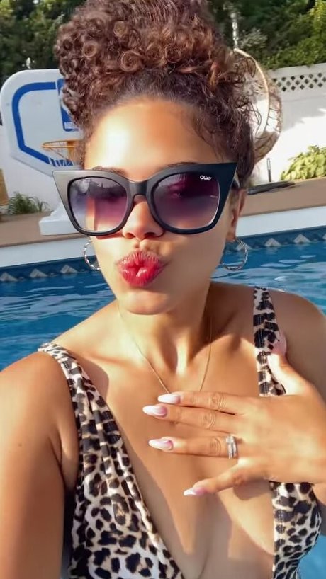 Walessa Munoz top star images