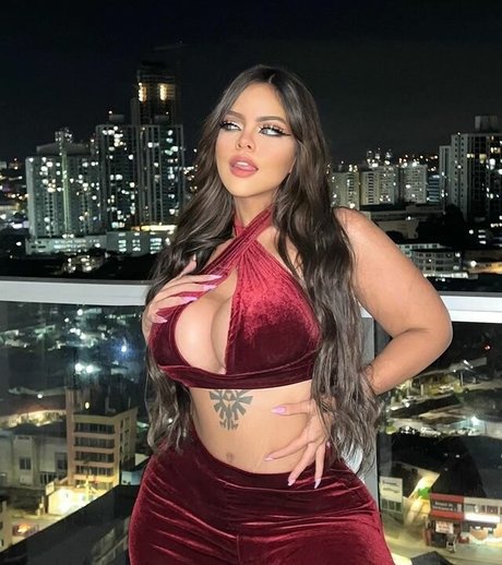 Grace Bon star beautiful gallery