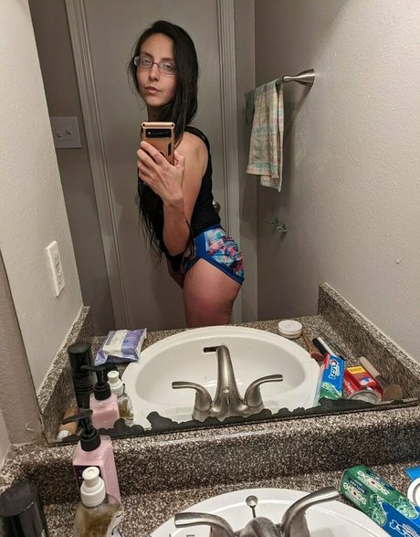 sugar grump pretty pornstar picture