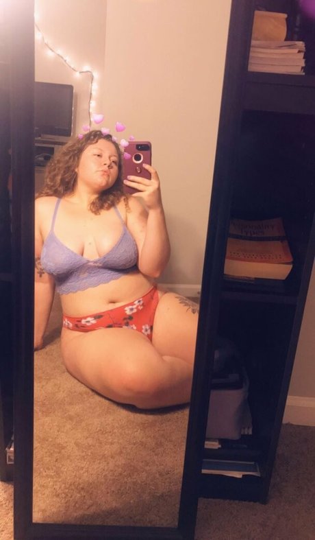 scorpiheauxx adult actress images