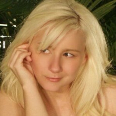 Prettiest Feet pornographic model archive