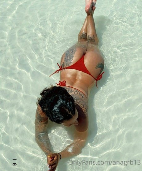 anagrb13 naked actress pics