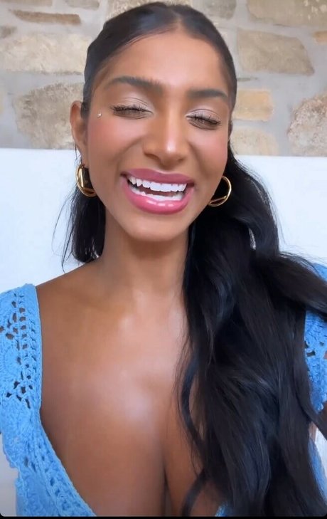 Dubai Escort sex star gallery