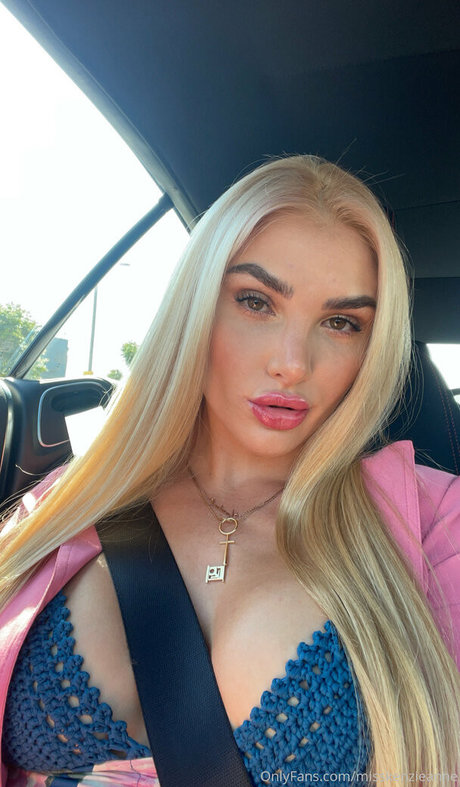 misskenzieanne xxx star images