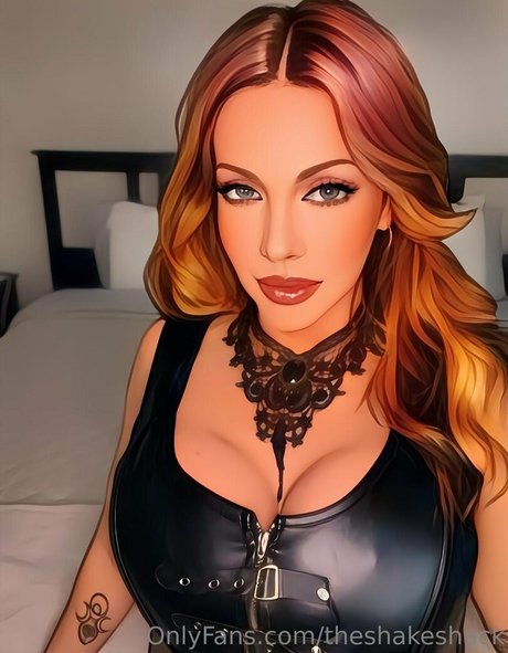 lesbian anal strapon onlyfans pornographic pic