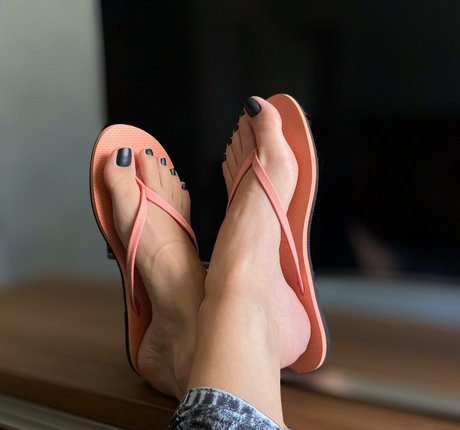 sofialutfree nude pornstar images