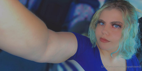 chubbywhitemilf star hot image