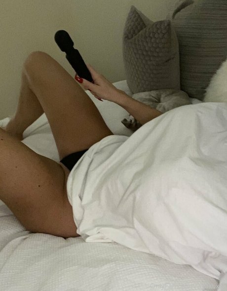 mouth onlyfans hot naked pic