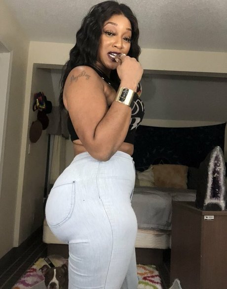 Candie Foxx star high quality img