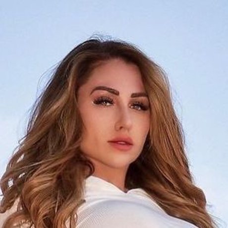 Caitlin Rice pretty actress img