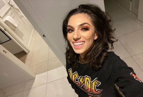 busty redhead teen onlyfans free sex pic