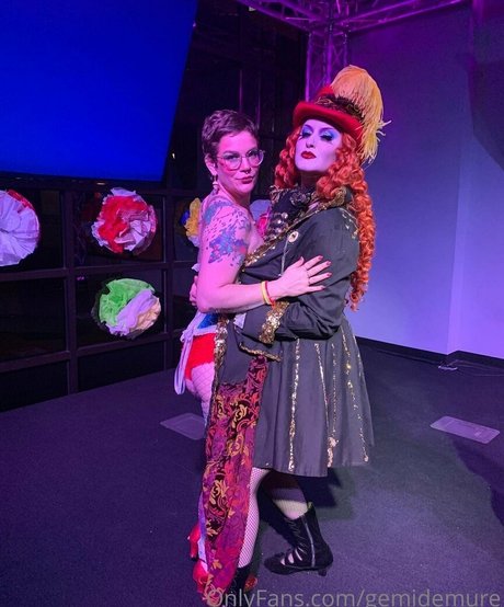 moms onlyfans hot sexy img