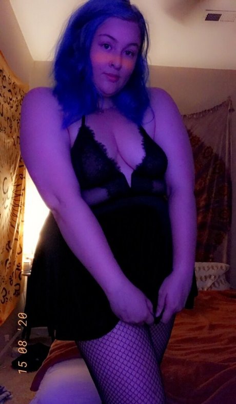 thiccthighkenzie hot actress images