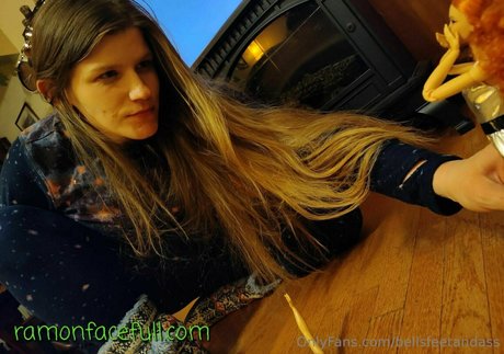 bellsfeetandass model high quality picture