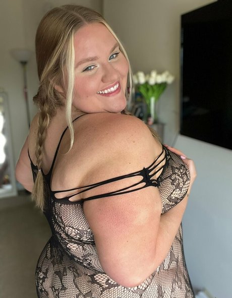 fatavapiee perfect pornstar galleries