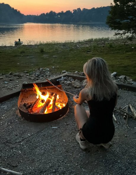 ariagypsy hd actress images