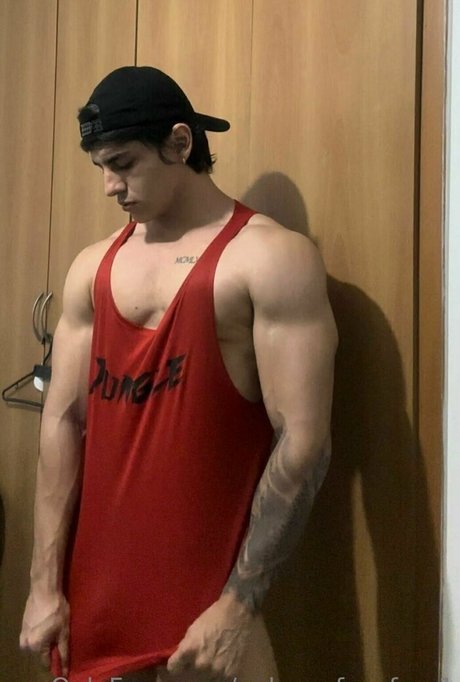 poloxxxfansfree1 star nice pics