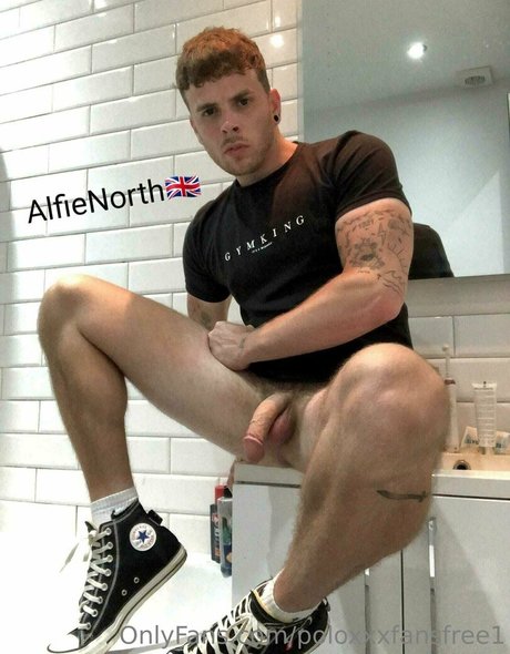 poloxxxfansfree1 model pornographic image