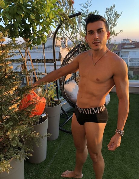 alexandrosr free actress picture