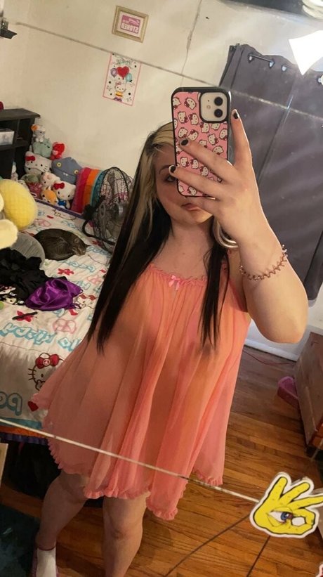 fakenips sexy actress photo