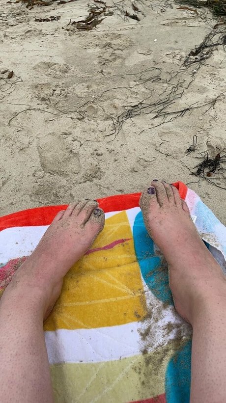 fakenips star nudes picture