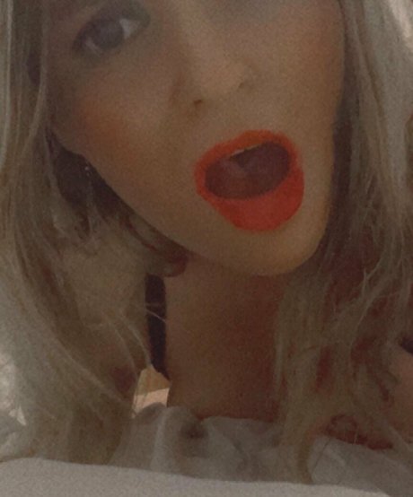 lilpocahontass nude star photo