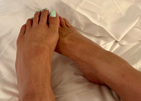 Rikochanpstar sexy actress pics