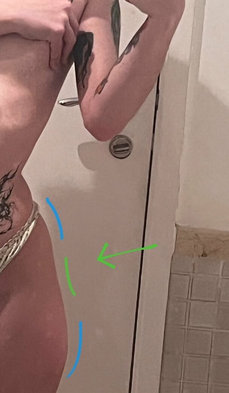 Micheladare star erotic pic