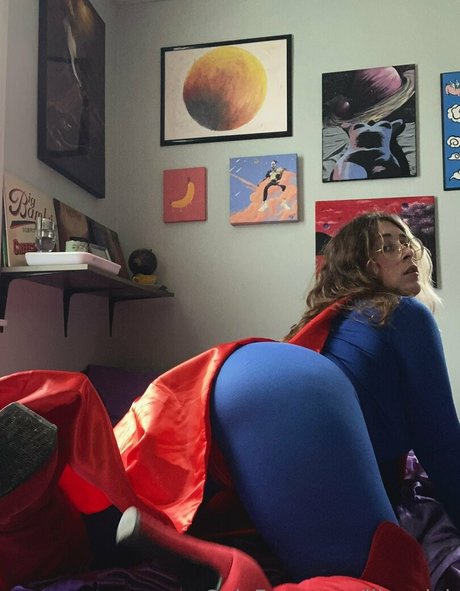 liizardqk model high quality image