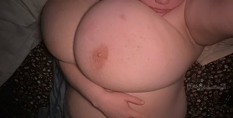 thick redhead onlyfans exclusive images