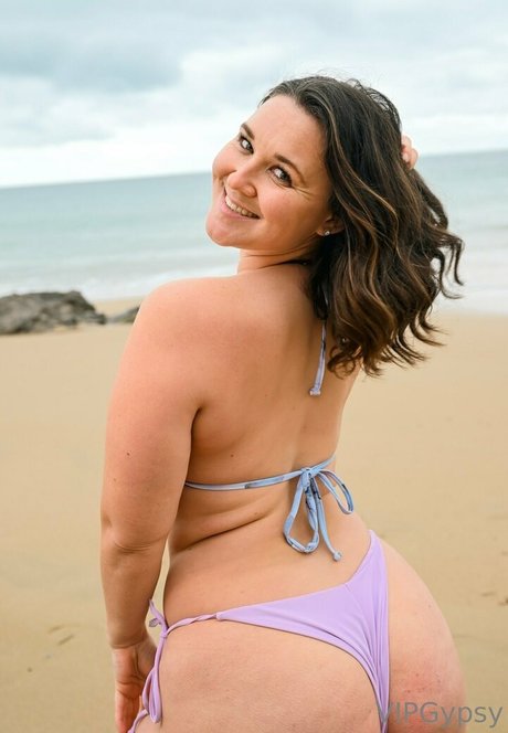 skinny asian teen onlyfans hot xxx pic