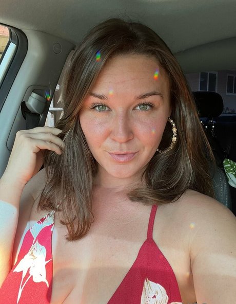 mature slut onlyfans pretty photos